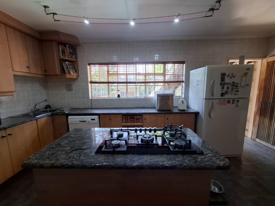 4 Bedroom Property for Sale in Protea Park North West